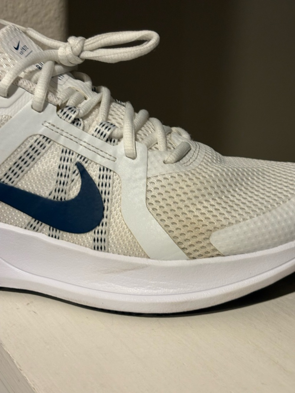 Nike Mens Run Swift 2~CU3517-101 White Running Shoes Sneakers Size 10 - Picture 3 of 10